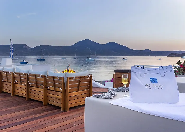 Ble Oneiro Villa Crystal