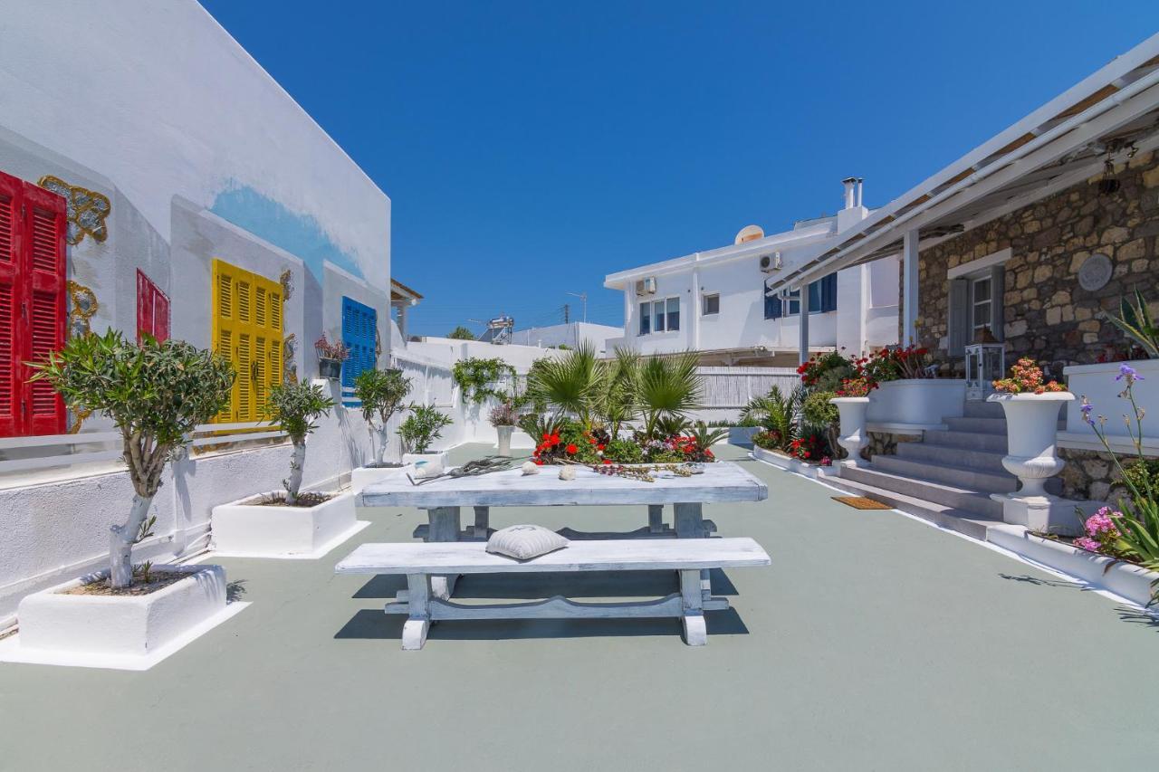 Ble Oneiro Crystal Villa Adamantas (Milos)