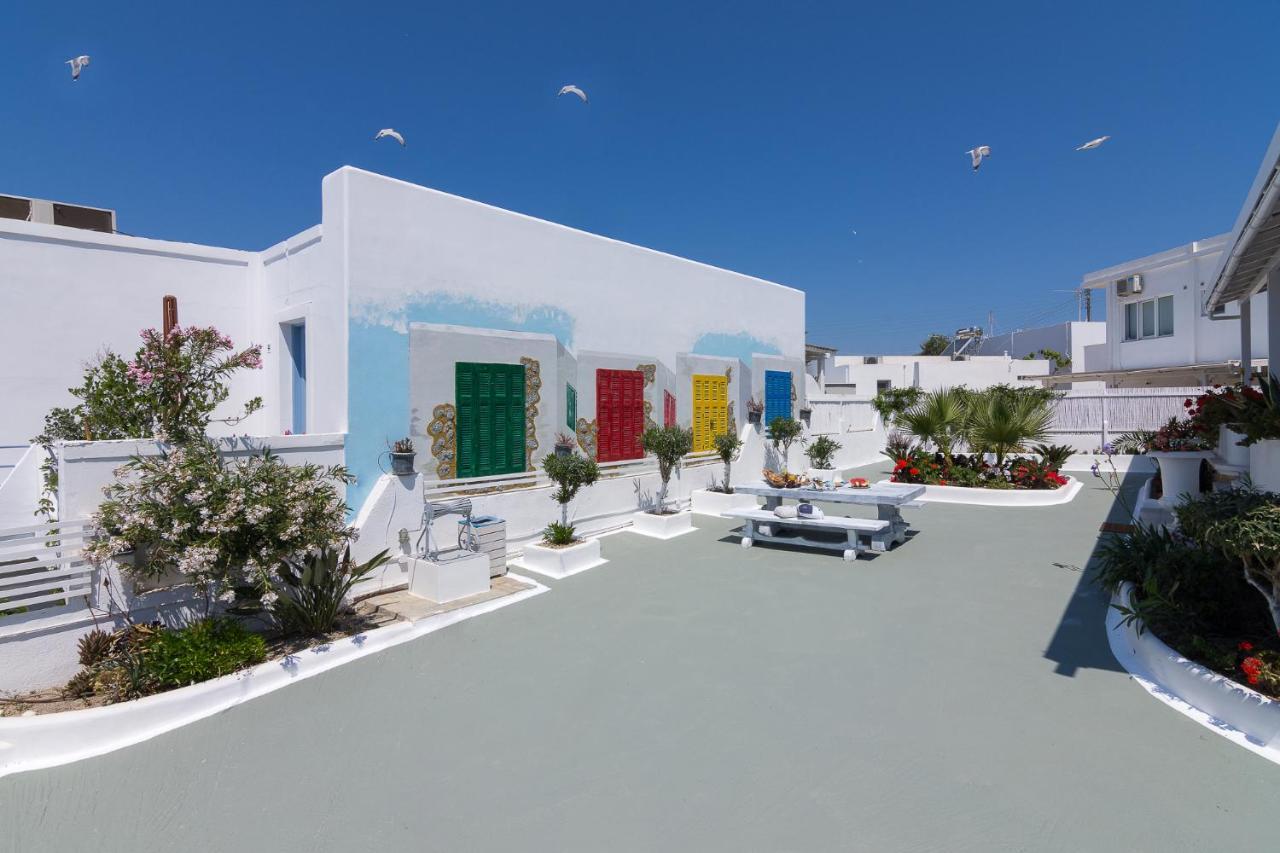 Ble Oneiro Crystal Villa Adamantas (Milos)