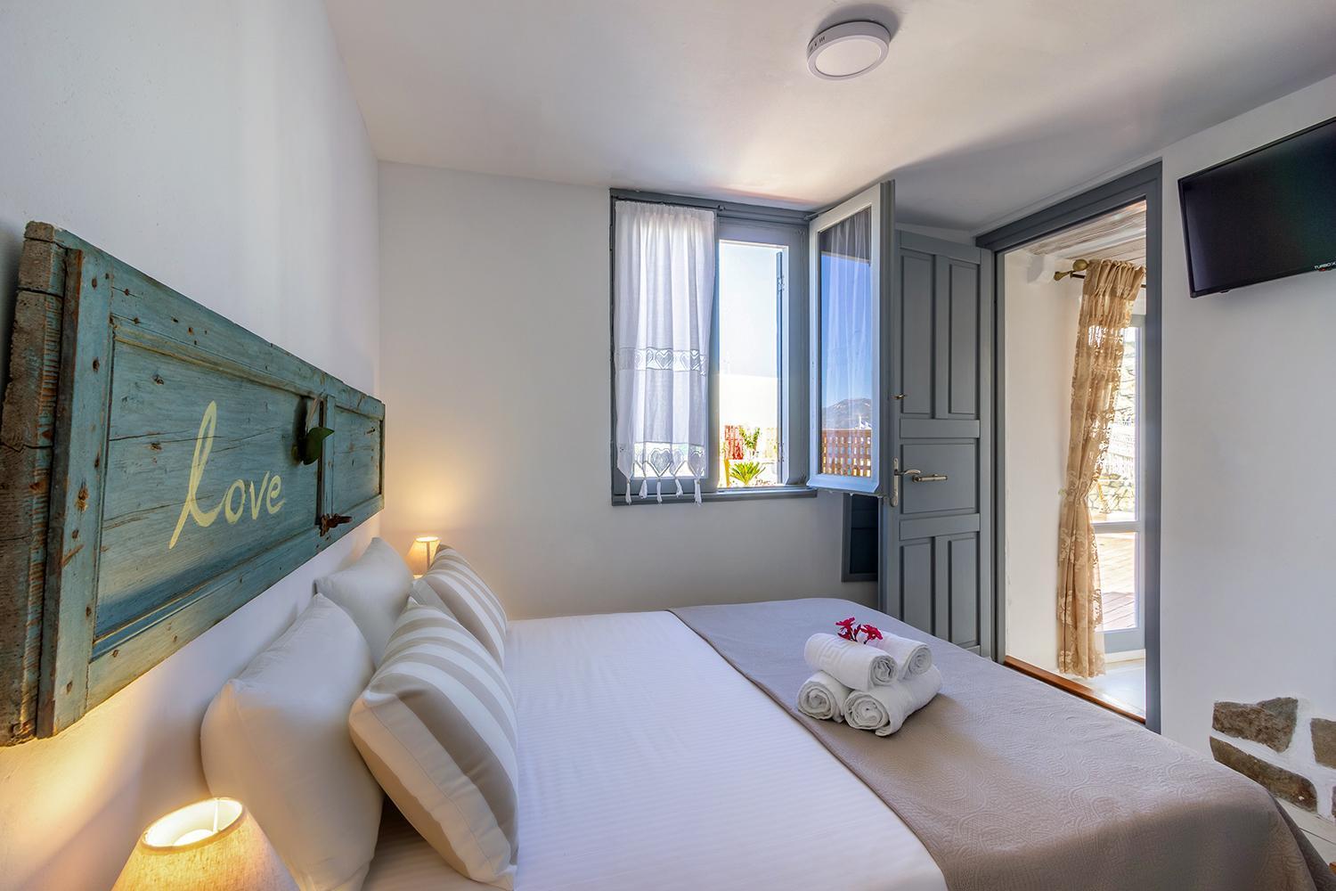 Villa Ble Oneiro Crystal *