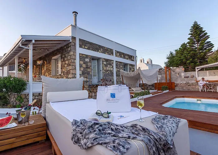 Ble Oneiro Villa Crystal