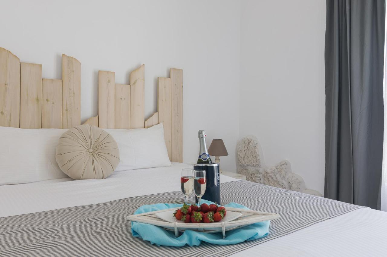 Villa Ble Oneiro Crystal Adamantas (Milos)