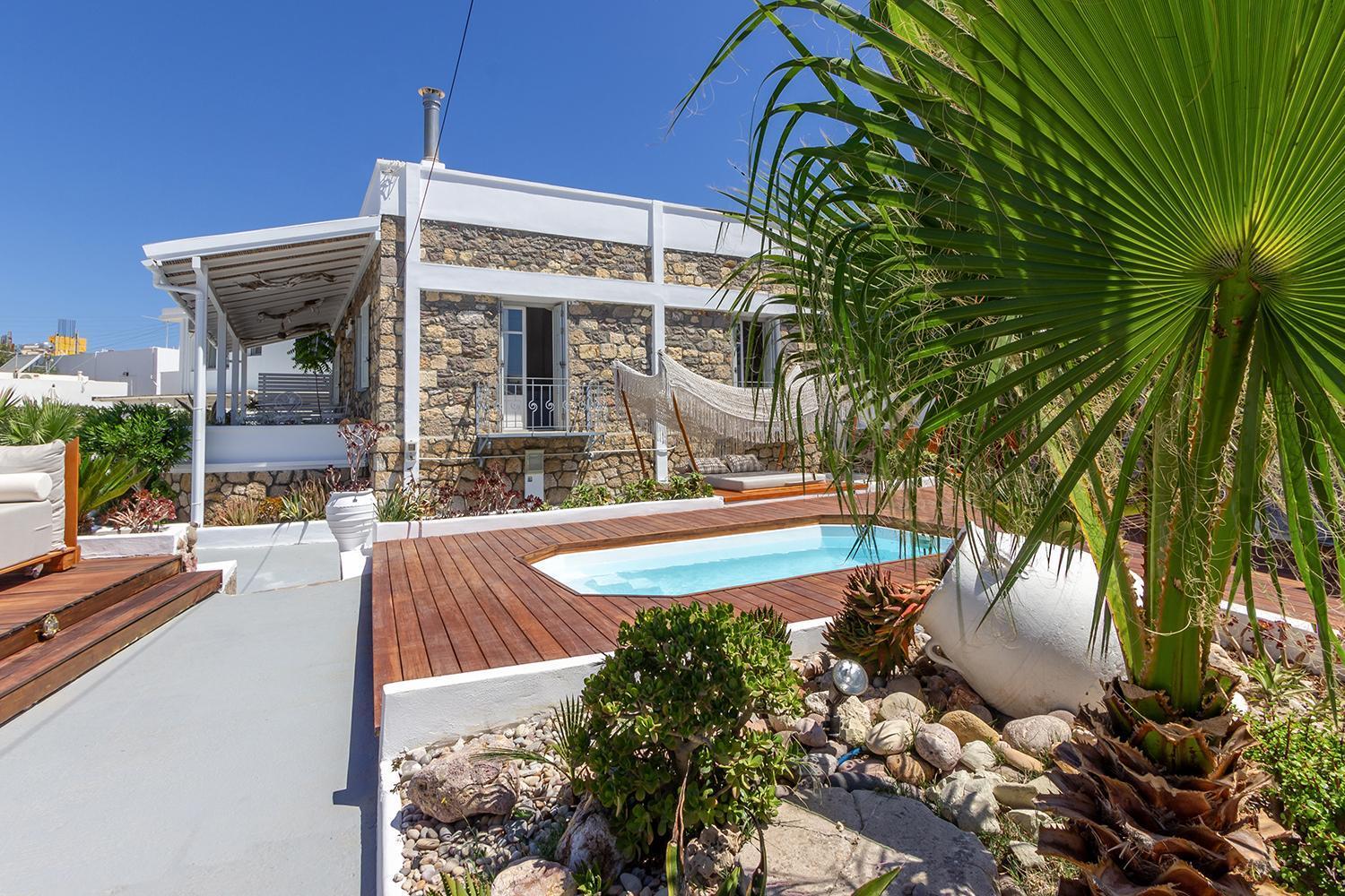 Ble Oneiro Crystal * Adamantas (Milos)