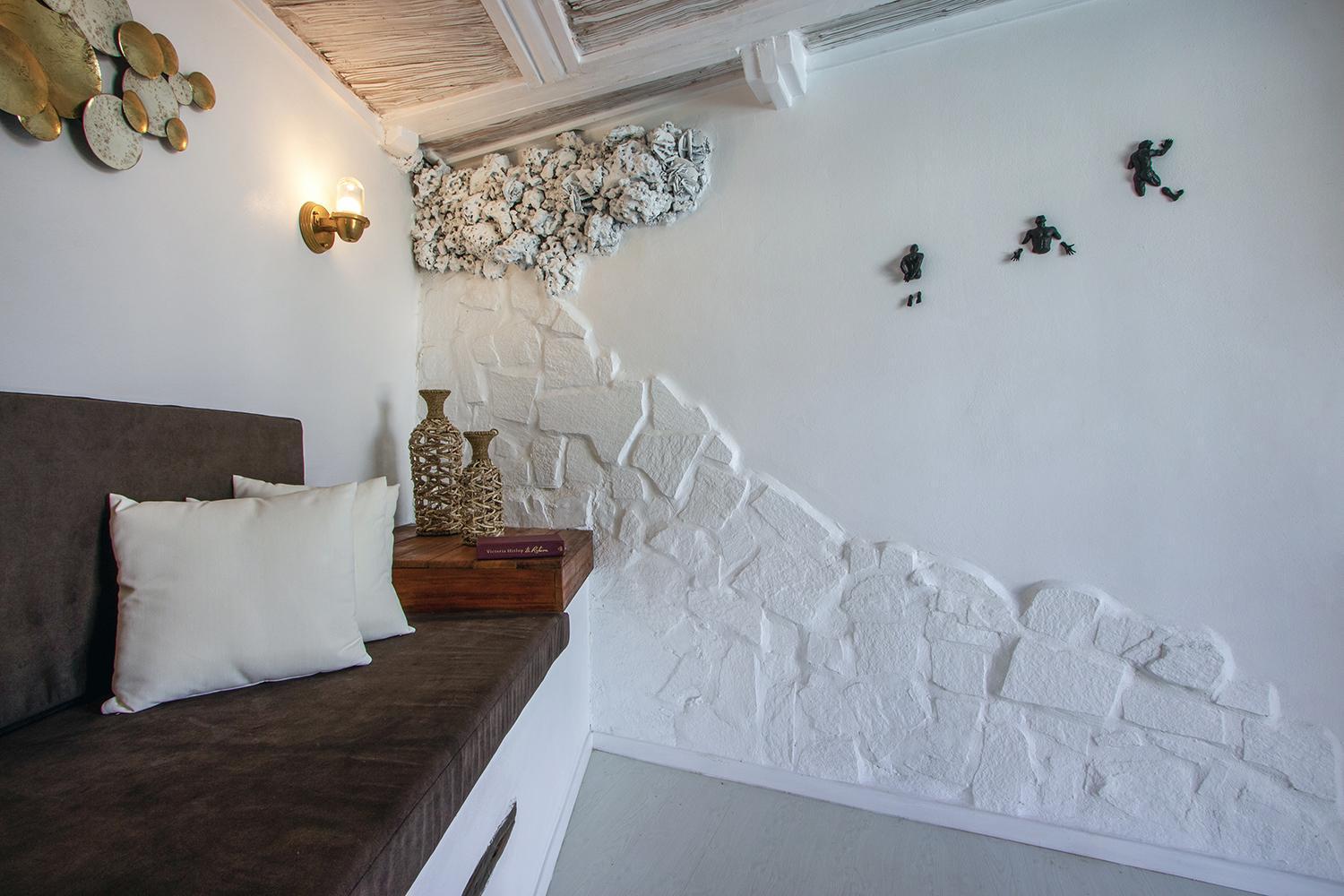 Villa Ble Oneiro Crystal